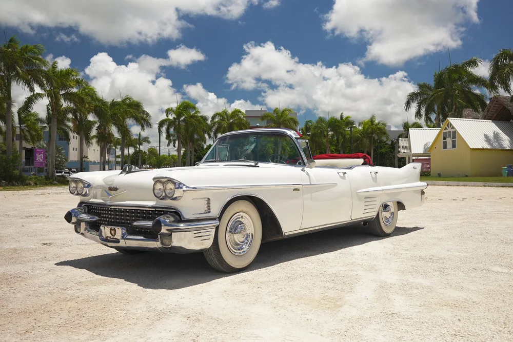 Cadillac Eldorado 1958 1-4 / Bentley Phantom 1932 1-2