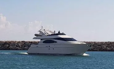 Azimut 70 ft